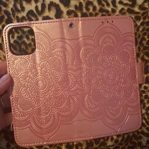 Small iPhone wallet case iPhone 6/7/8 pink lotus flower very pretty